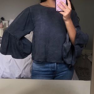 grey bell sleeved blouse
